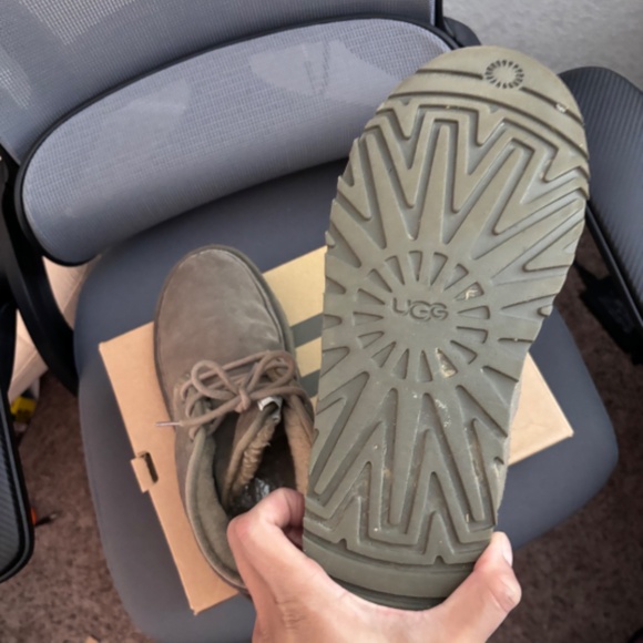 UGG men’s size 10 Authentic Gray - Picture 5 of 9